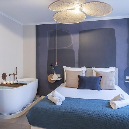 The Blue Suite On Champs Elysees Avenue Paris Exteriör bild