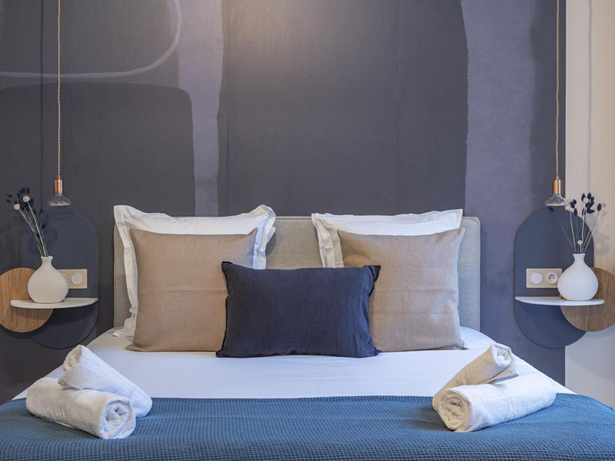 The Blue Suite On Champs Elysees Avenue Paris Exteriör bild
