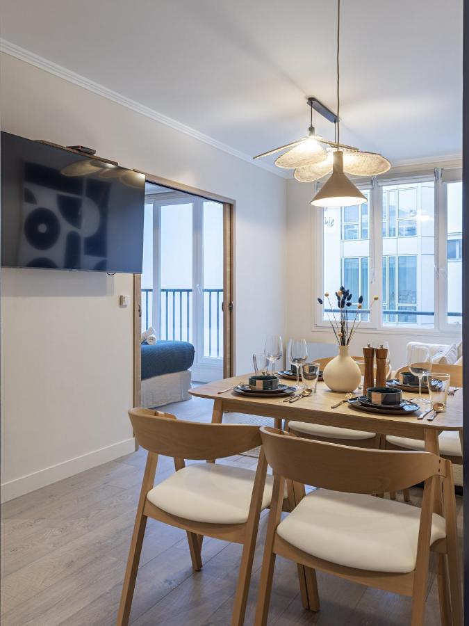 The Blue Suite On Champs Elysees Avenue Paris Exteriör bild